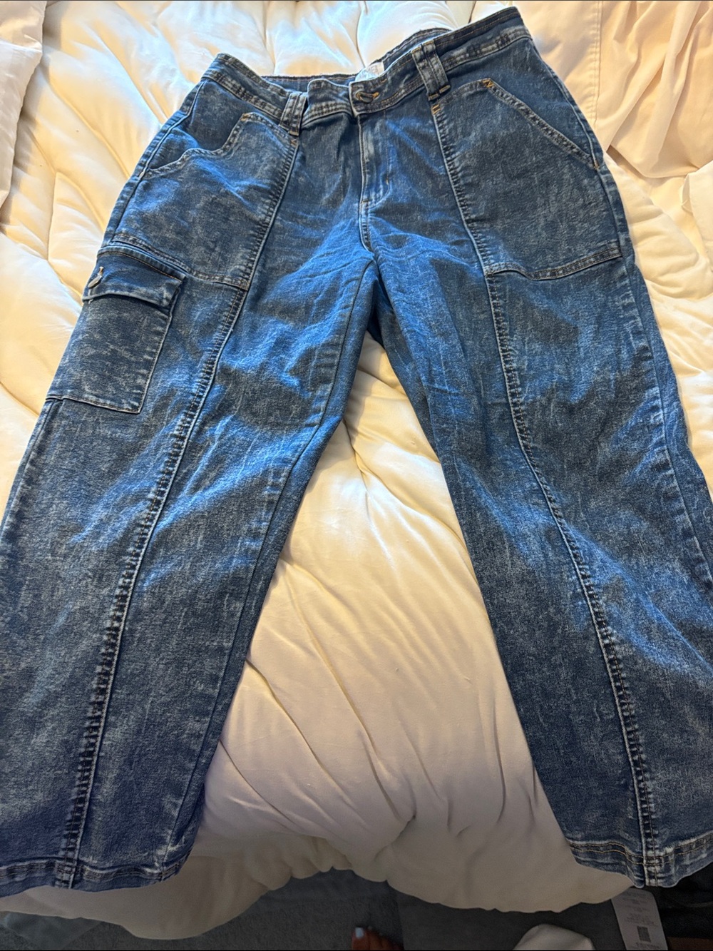 Time and Tru Women's Washed Blue Cargo Jeans